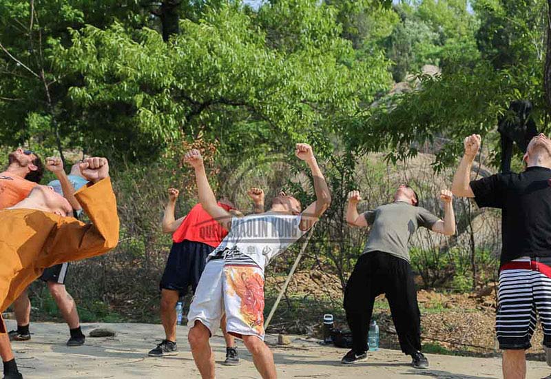 back exercice Qi Gong