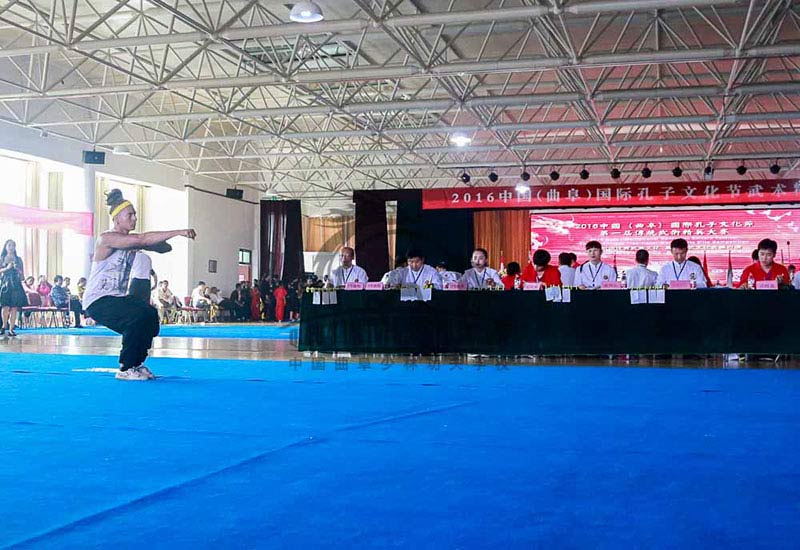 colombian student in a wushu chinese competition