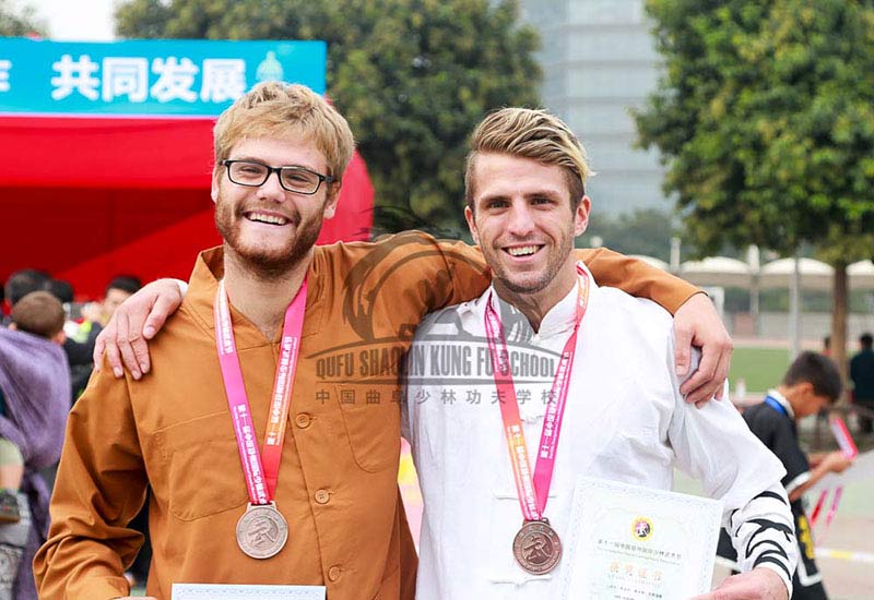 kung fu brothers win medal