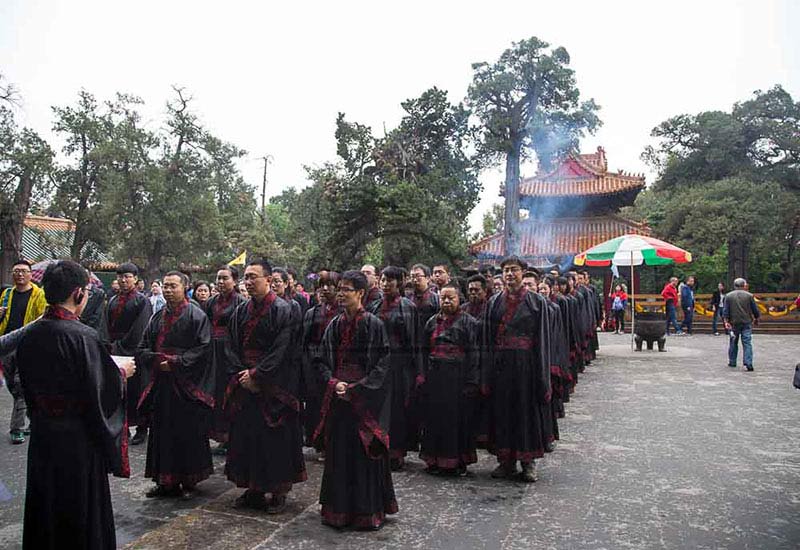 monks Confucius Temple